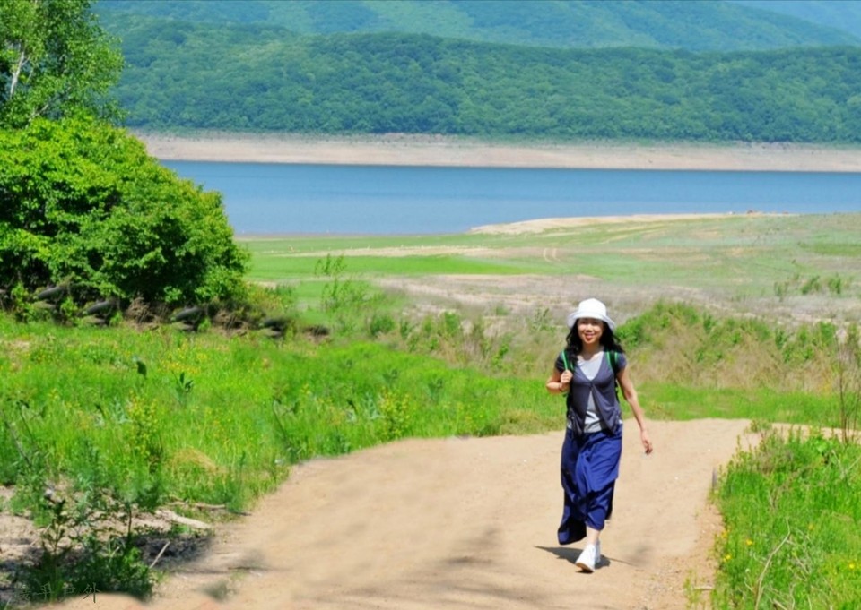 桦树下，大东沟徒步