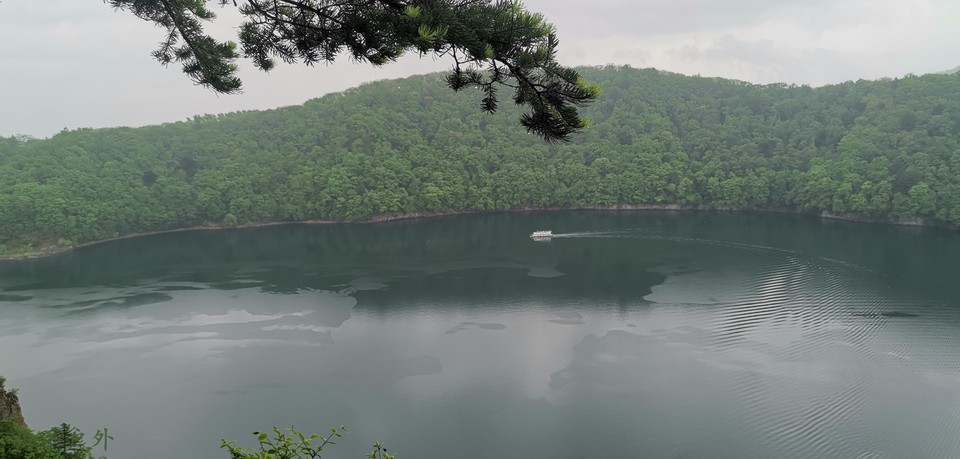 FED-Zlu8NaIIaeDHsqI6LvKwFzM8Q_sbLJTQB4fT0hVEbm26pR17vh0J3YlhLVCo