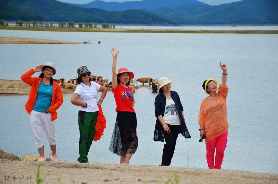 松花湖凤凰沙滩