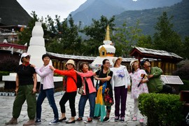 6CUeQnHB8KLVSD1l-GNQFA_bJmUdliwgkVXQVry2q2JwXDifNgb_a9tW4jMQoSor