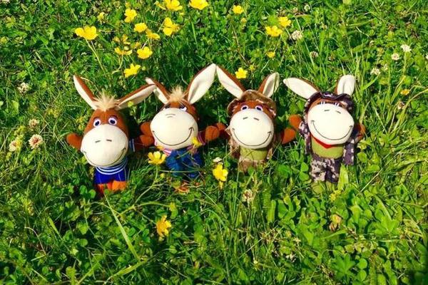 （1980积分兑换）小驴公仔驴友 背包挂件