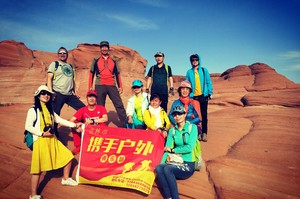 2026年10月8号到27号20天 大西北、额济纳胡杨林、敦煌、茫崖、察尔汗盐湖、青海湖、雨岔大峡谷等豪华2+1座椅  