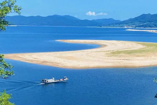 2023年6月24号 端午节松花湖东海浪游湖摄影采蘑菇