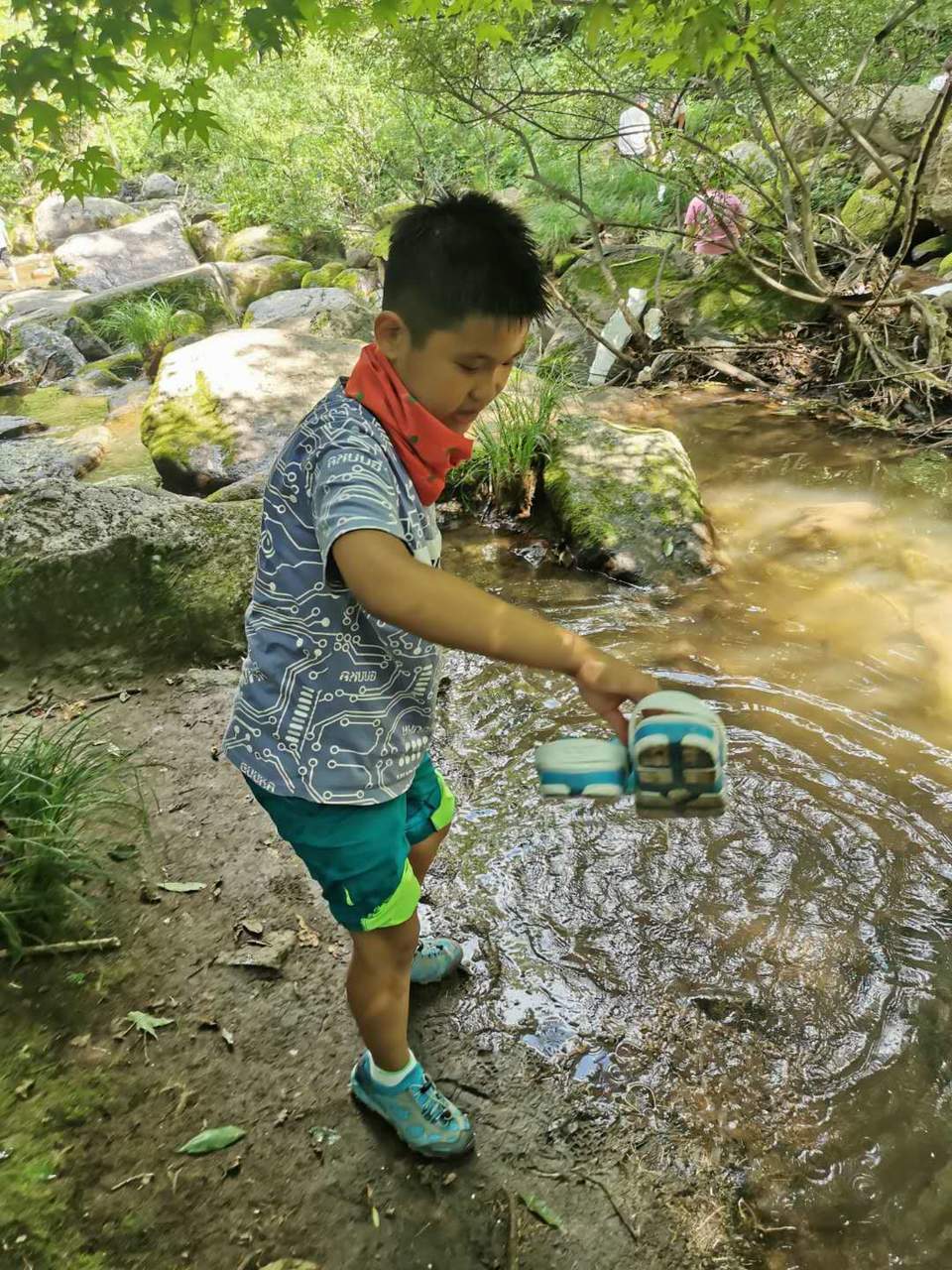 HcyHdIIb2VbyszODtZZFht-TjdecjQuGm01Ix-9Xi3xrQr5E_oaR8-mtQXUoK6hr