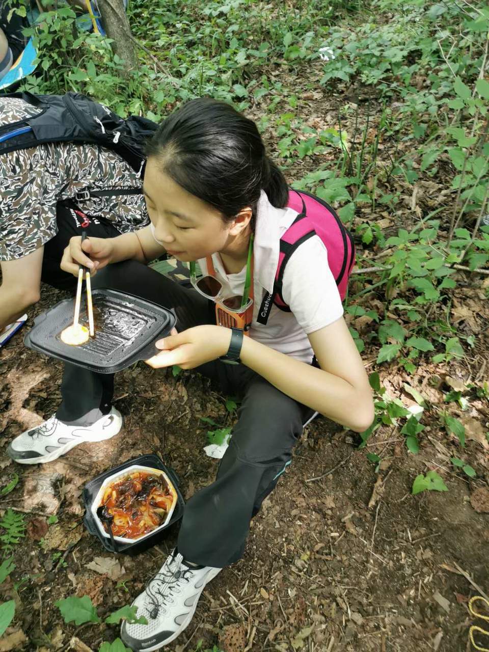 HcyHdIIb2VbyszODtZZFhkEM0-0_12aznHi5JiuG3m2IOuRQAJiI5txe15rolON4