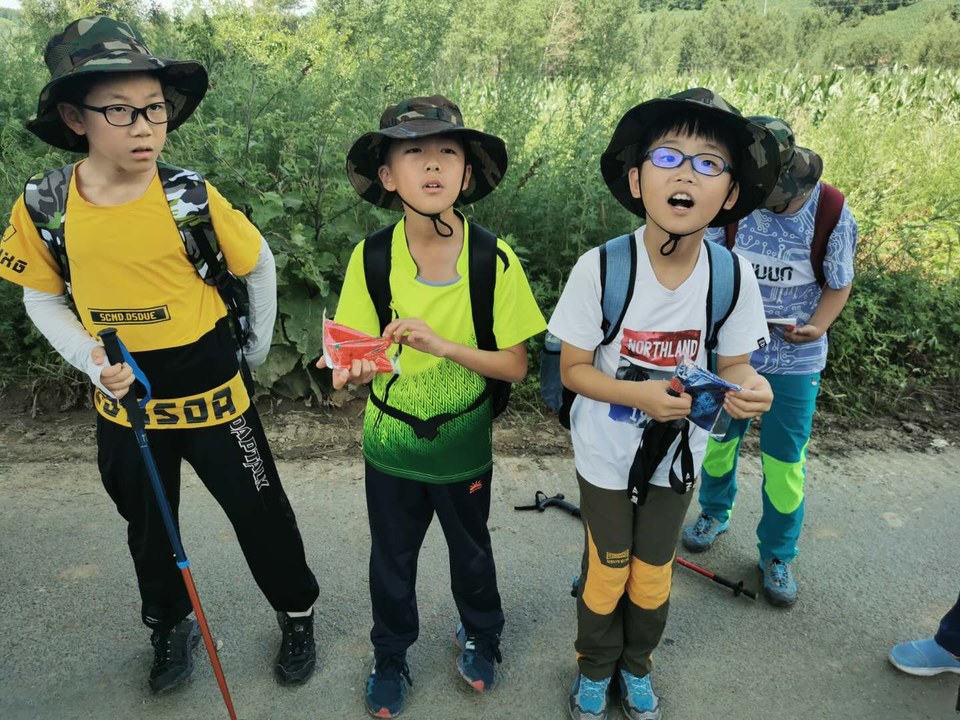 1Uw6Sm4_4om0lopdn4S-EUbmrN6_sTo-H3iVIsAKUguKahXdFHRzQmlkVZ7BAz0t