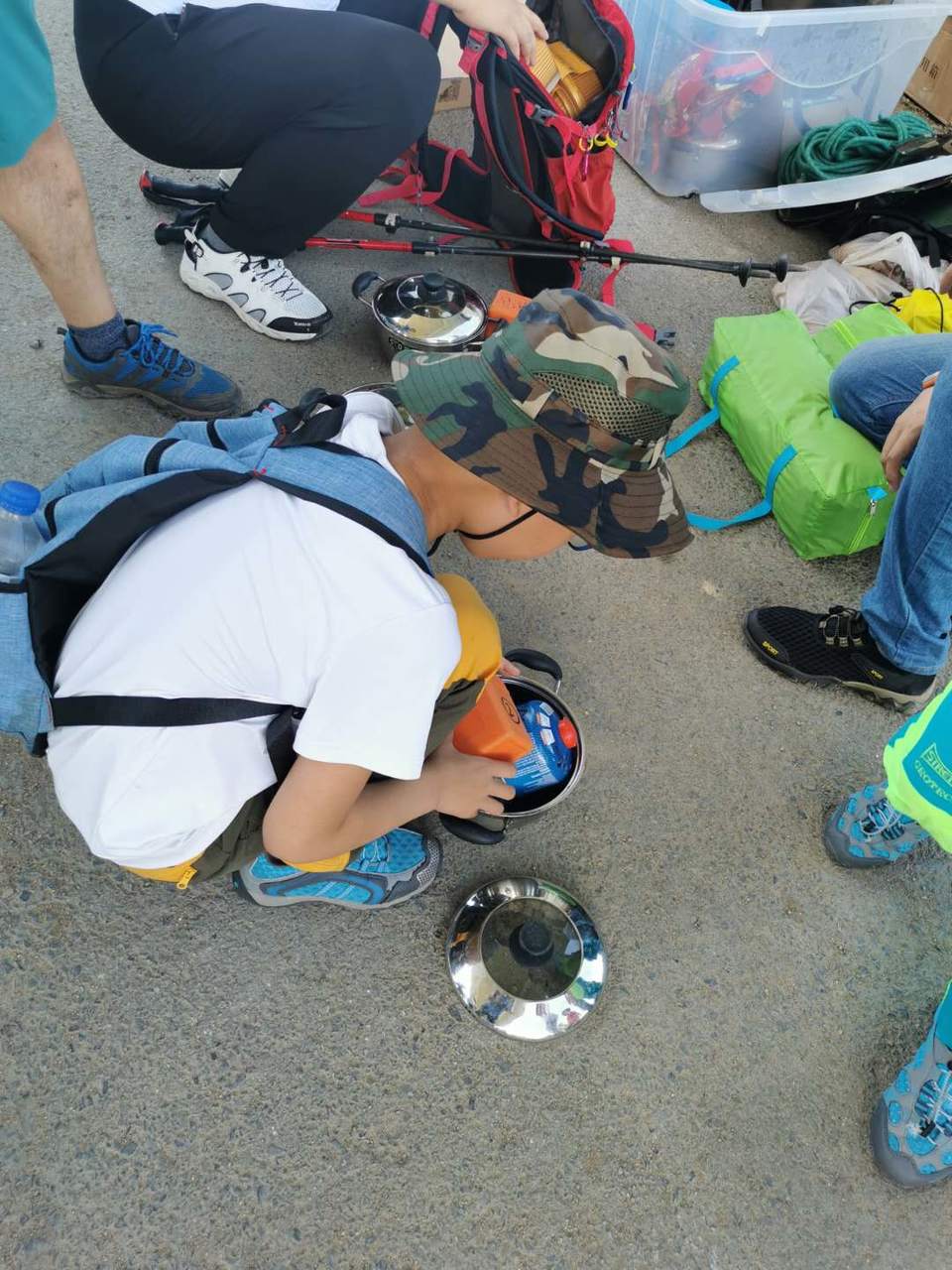 1Uw6Sm4_4om0lopdn4S-EV-0a5DMkWzb8fDwR2iiKpUvYaK9q3Mt3y0rZVw4FUe4