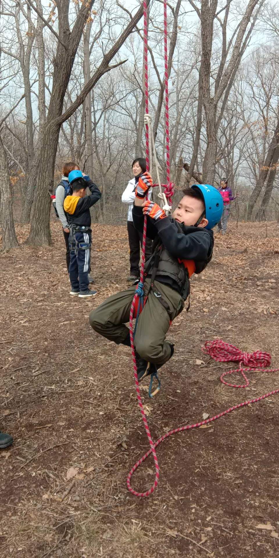 2CpasB1uOqmBapuzpAXSMnihghAksq_Q_D9fnxDqMVER2Antm-j8orynM4gg8k11