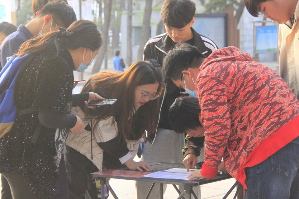 DOYnqyrhDWA6OhFv04yGiYYPxRbjc7CAue-Dj6nylwtMKCabfAngCWcHazzlAd-v