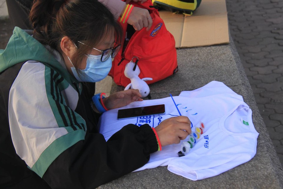 MIDNNX_E83l5jtNSeQw51jwgkzGNZhLQSh3mkt757Vmbb6-36fOAk8-zgMVVY5rL