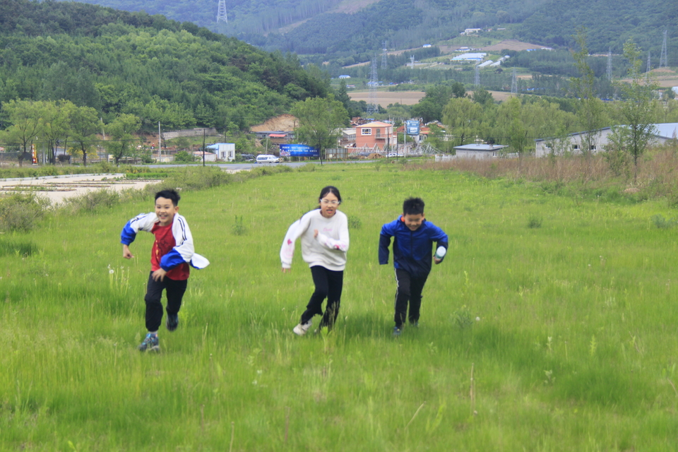 QUT-i02M2_mzLZs9OVJ7mM3ByM7rFnqqpF98kUmeXuon9kVvzCBELxsIbFZ8JTWg