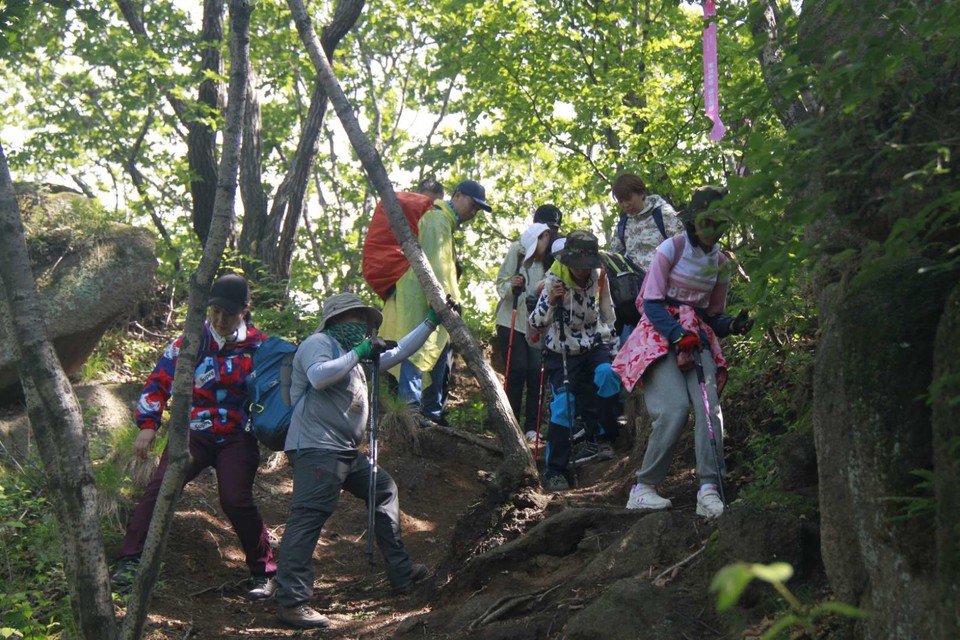 ajgGBsjSzJCKrWWbBiJ_ljkonDIsxdhtRIhq8zHL0shX5sZbUD8qS6KDIr5YPTQ0