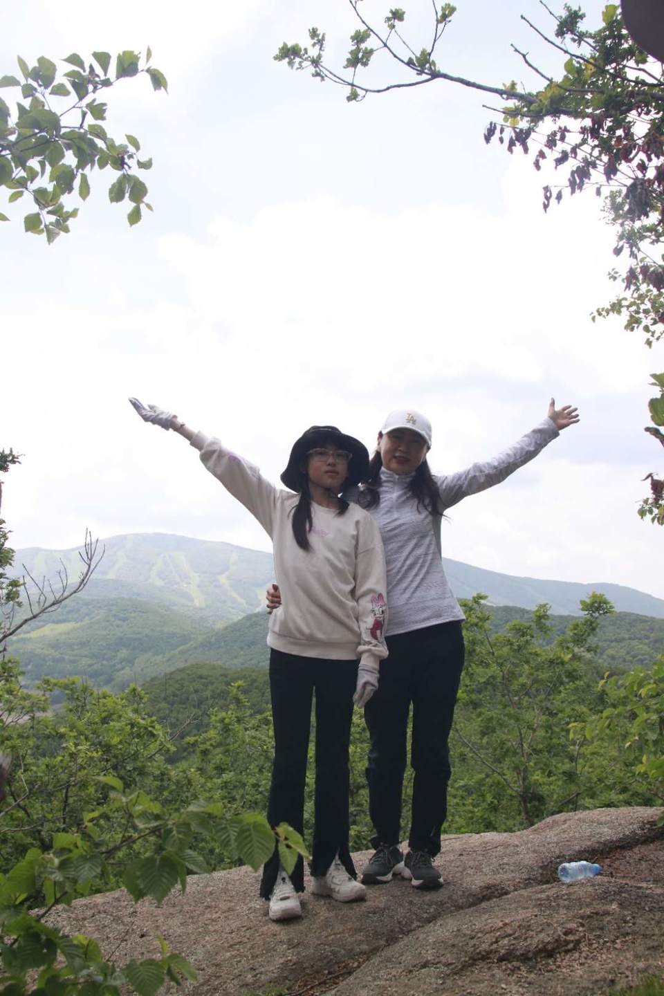 w8147ThS3WGadyOxMWBqdSKN-pkNbusSzOedXPDSJB2_q-jfE624t-BdoycFAtDO