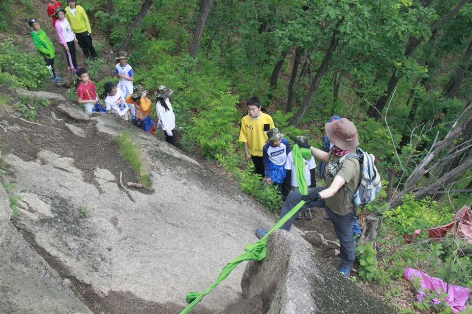 WH21uxA7_bwLoD8XRz_COz7qp_yb3XN2ntKTELJUvE5fze-rcMELO31gu7NZMOD9