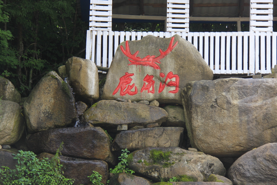 6-cwD-iZvgWF_JCGx1konSwuOh6iCghC6_NAugLI5xkdvEX_lzQ9pxYfxGVwHUh5