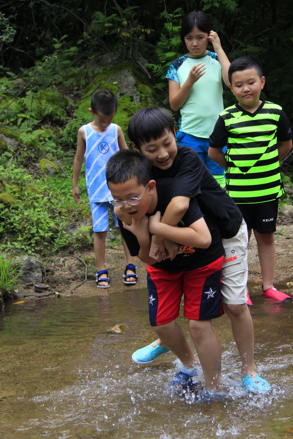 1_WN9l3Htvmf-fizaSeYVAoBvdt-Z09gGv5SEWb5E_cOHBTPsbiu6LErMD6miRXe