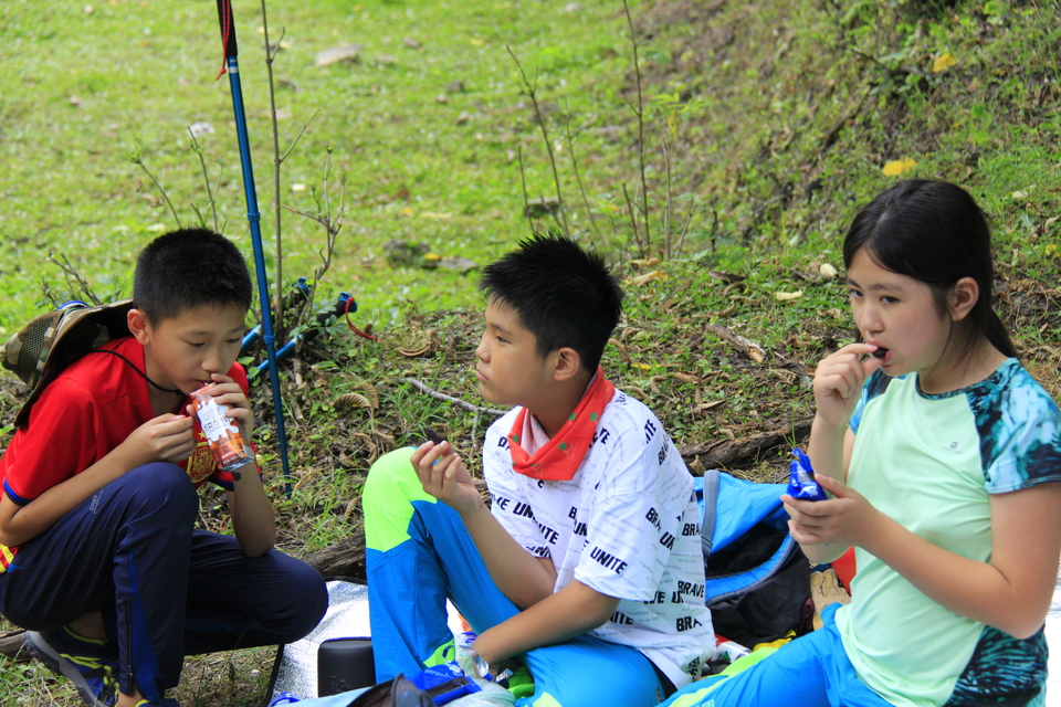 AGvviOg_f8WdLEE17uh5y68icLz-mjgP_BQ_QhXlHXSRtCwH-2R0cqTLKOWruQYK