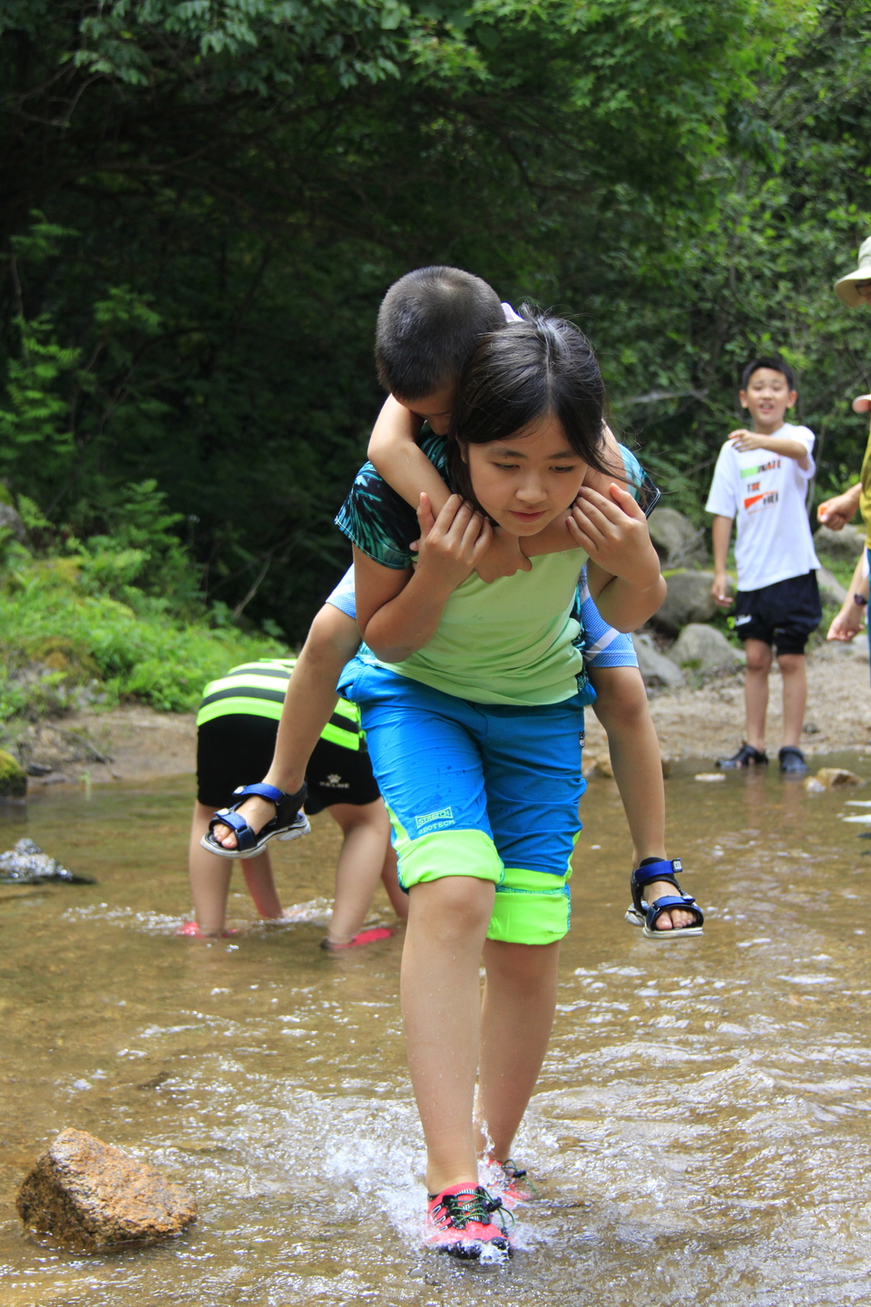 J2oxMUVigHTvSGdF9cX1HDlFba3XoU0myeuPWMVnNV7Uxedj43sX7Z8XI3VF3x8p