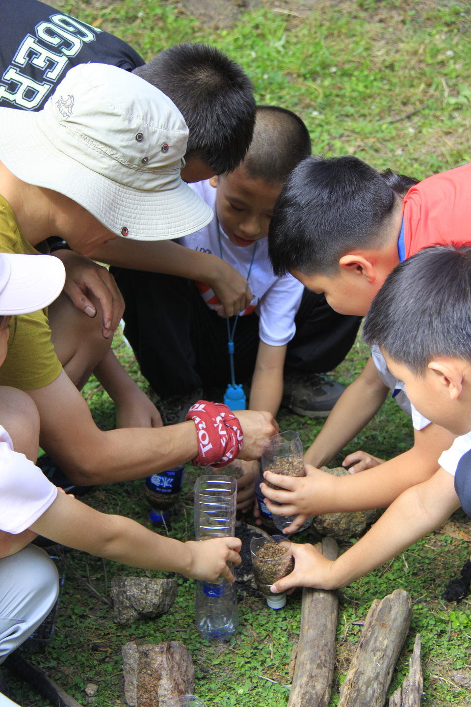 TO1hMzJnPs3TphMoMZseqJ9BrSBgLkqtV2W9XzZ34p4P-q6ust6Nha2ISnLTnzJ6