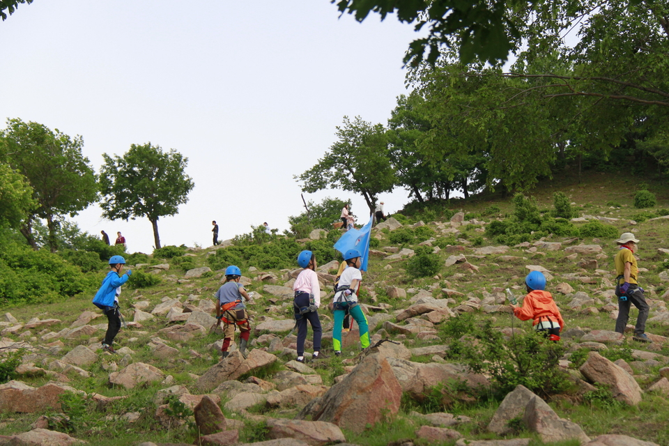 CdQA-BrizjbvqZ4ghUlUSHuh_rsC1p-TFF_gO0qUIc_-zMqBt1XvdenEFdO5xO8v