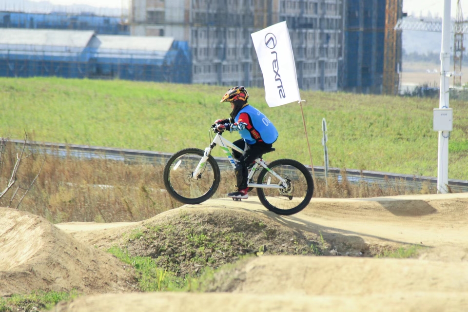 0AaCC3-wFstmSyVhzQjmRSyC1j-_y8-PGDkI3aKF94ZAw_2RwuO_ZWd8LSI-dcxz