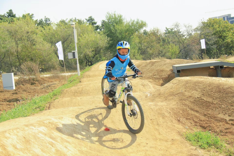 0AaCC3-wFstmSyVhzQjmRWhV8Zh5BJk4Uyl2ozNAdD_vi1rZaIYbcLGoiCM74U6u