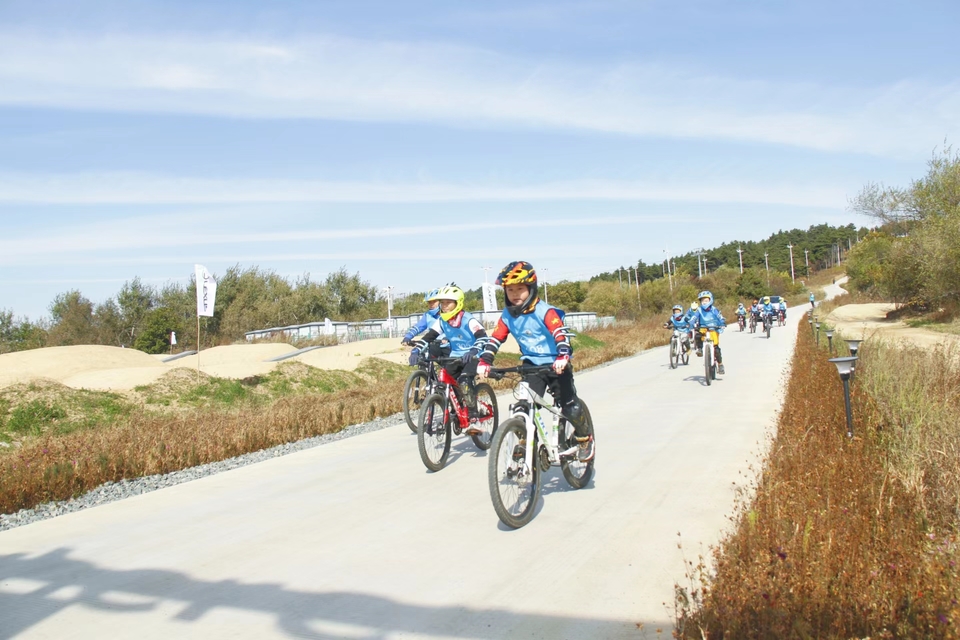 0AaCC3-wFstmSyVhzQjmRXvkGlDrh-S4rLh89ExNLgxEu2b12wra2GLnbxSe9z4_