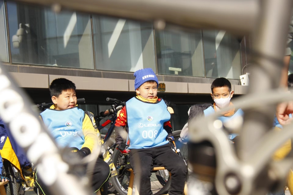 0AaCC3-wFstmSyVhzQjmRWrK-RuAfhdNzC_I_ujy6rqypOOS1PyEYdZi8FkIgkps