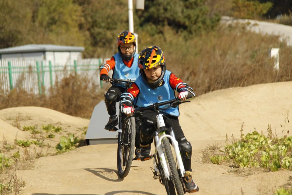 3M-oDy1pvbQ0Sbjs-TAyoed3F_8L66fjjsKHIm2ZDy__yJgAhVcPZJ3OLXJjg_ZP