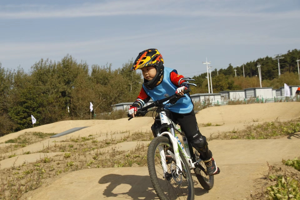 3M-oDy1pvbQ0Sbjs-TAyoWX1qryRG-Cc_17O5jIO0hAfiw5dcMMLoUXmMP8O0Cn4