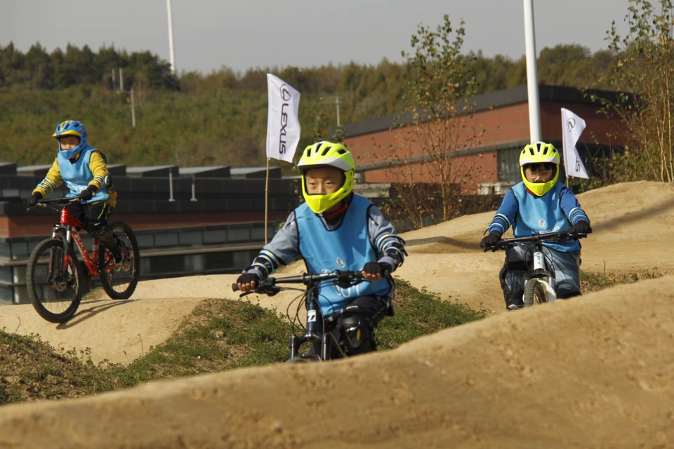 3M-oDy1pvbQ0Sbjs-TAyobf0ozt2jOQztSHGk7yZt3QxDdxUNs8xdw2pubk9gwfr