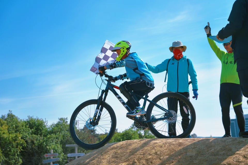 nCDZm03mNlBiNyC0tA4XgUplubzYcGD-xtxURSpiRy7qRQc7kaI_97t940DqxN7W