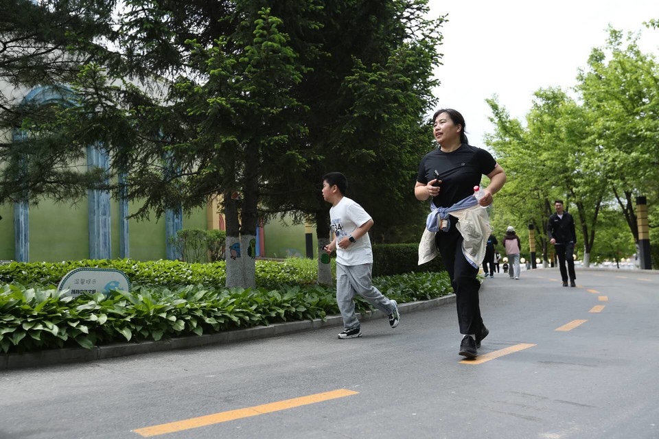 0UXgVhUAOuPEfDjXhLD-oZWZjVI9Rf1rGhV2WSV9ueDlfpXyVeVFdxIuytxLcg9K