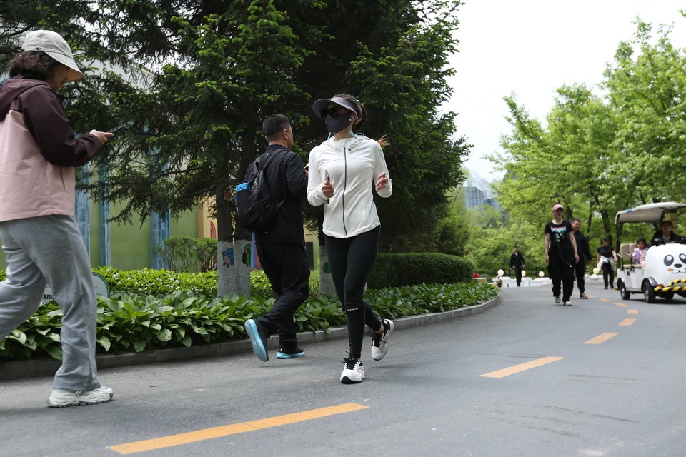 0UXgVhUAOuPEfDjXhLD-oQ_laAo6DoqHtpRDP6BG5_n1hV0TVgOCOhIt-MsZlf4v