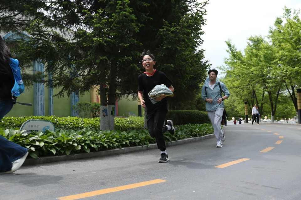 0UXgVhUAOuPEfDjXhLD-oclXi41kU34Ht03OIjAe97pZeZOJqDscalpNKHL96G0L