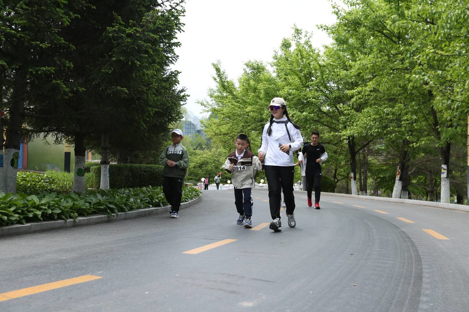 g0_4lUJLRWMvSvf9v43e-gjVieJru-GG2aB0SEYfscHG2WrrLwgZh-JFnXLjBTSo