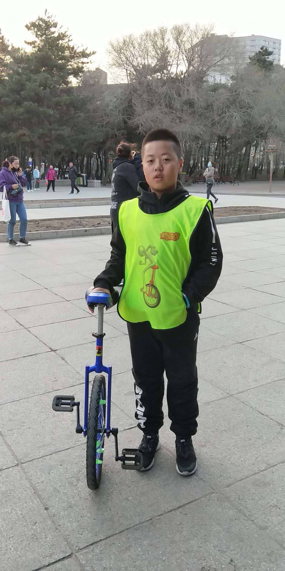 VHOhbVbnbVAZimCWi3Ndhezjc2D3jJgDhF3_ZDu2pQggc3tAjzvTp1srJcixS87D