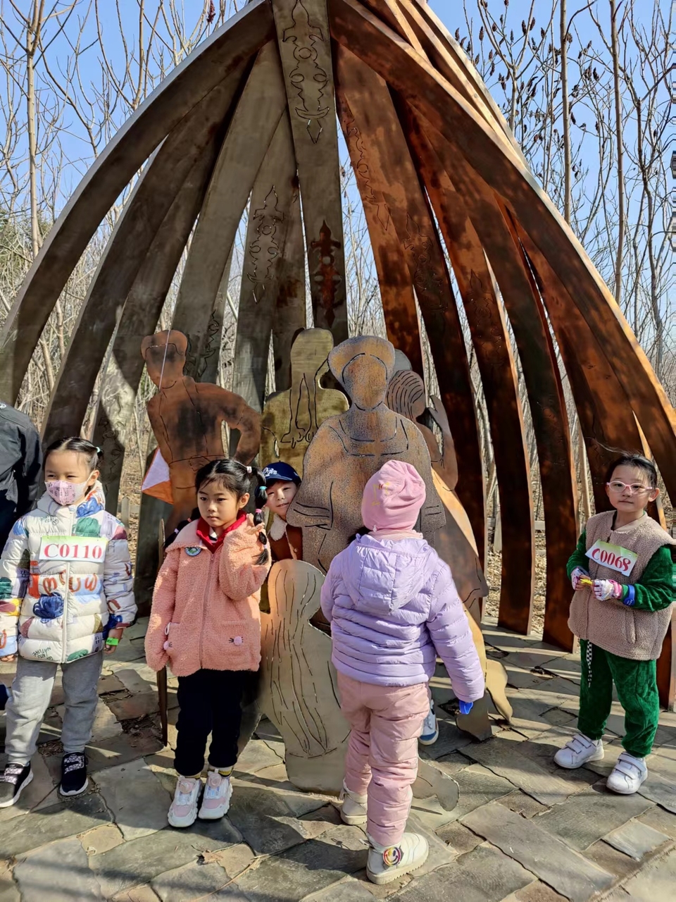 -jdQot5Bg5zelUoMSoh_oYYPctdDwNVKovzE1fN799YjqyWm5oDPjB4mP6RAZkpz