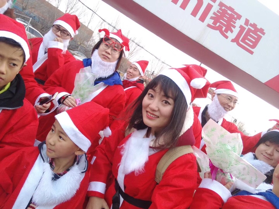 AFE121C4-0B1C-4D5D-B1A8-8B667D46DFB6