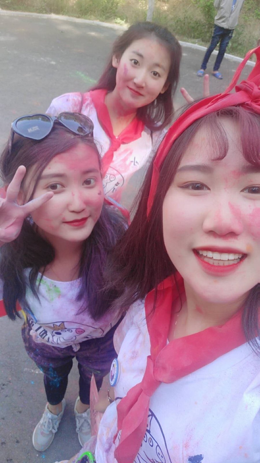 273AA2CE-64FF-4567-B726-2CA9B66DBDEE