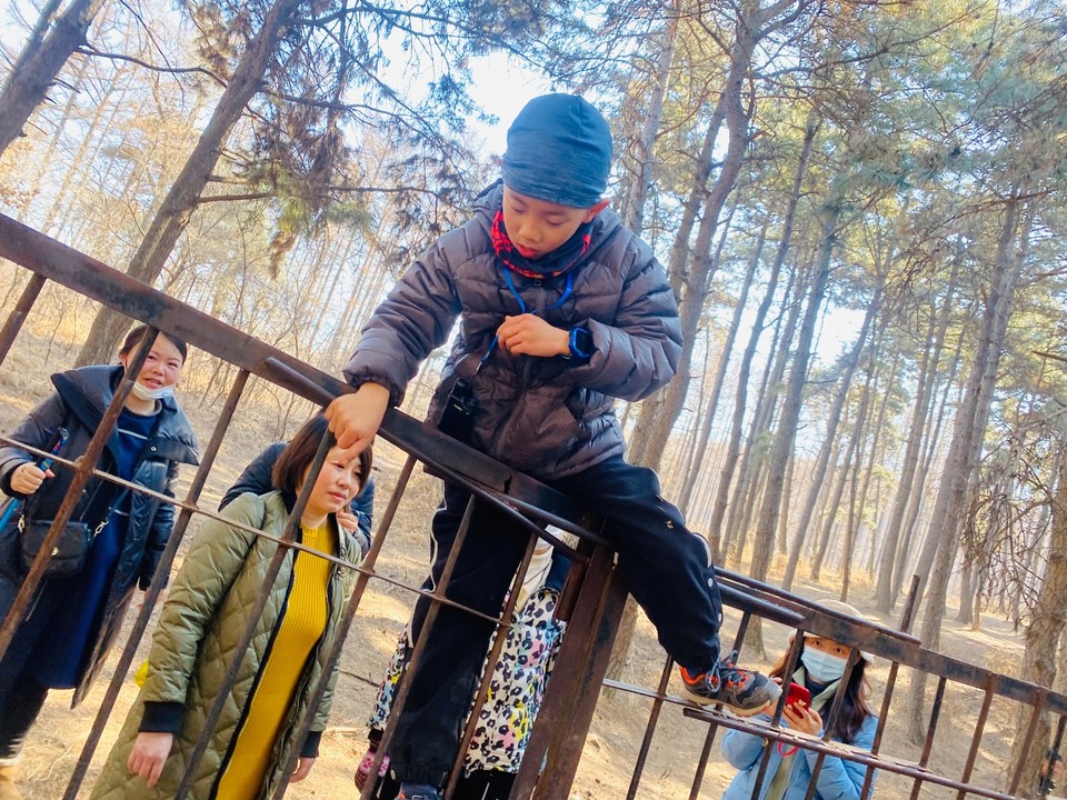 845E07BE-6A9E-4B10-8384-013E08738570