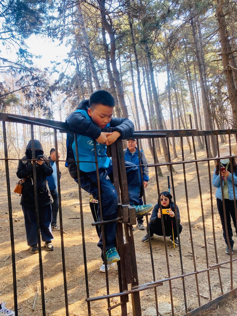 CE61BC39-AEEB-46D5-BBFB-71C95121A1FF