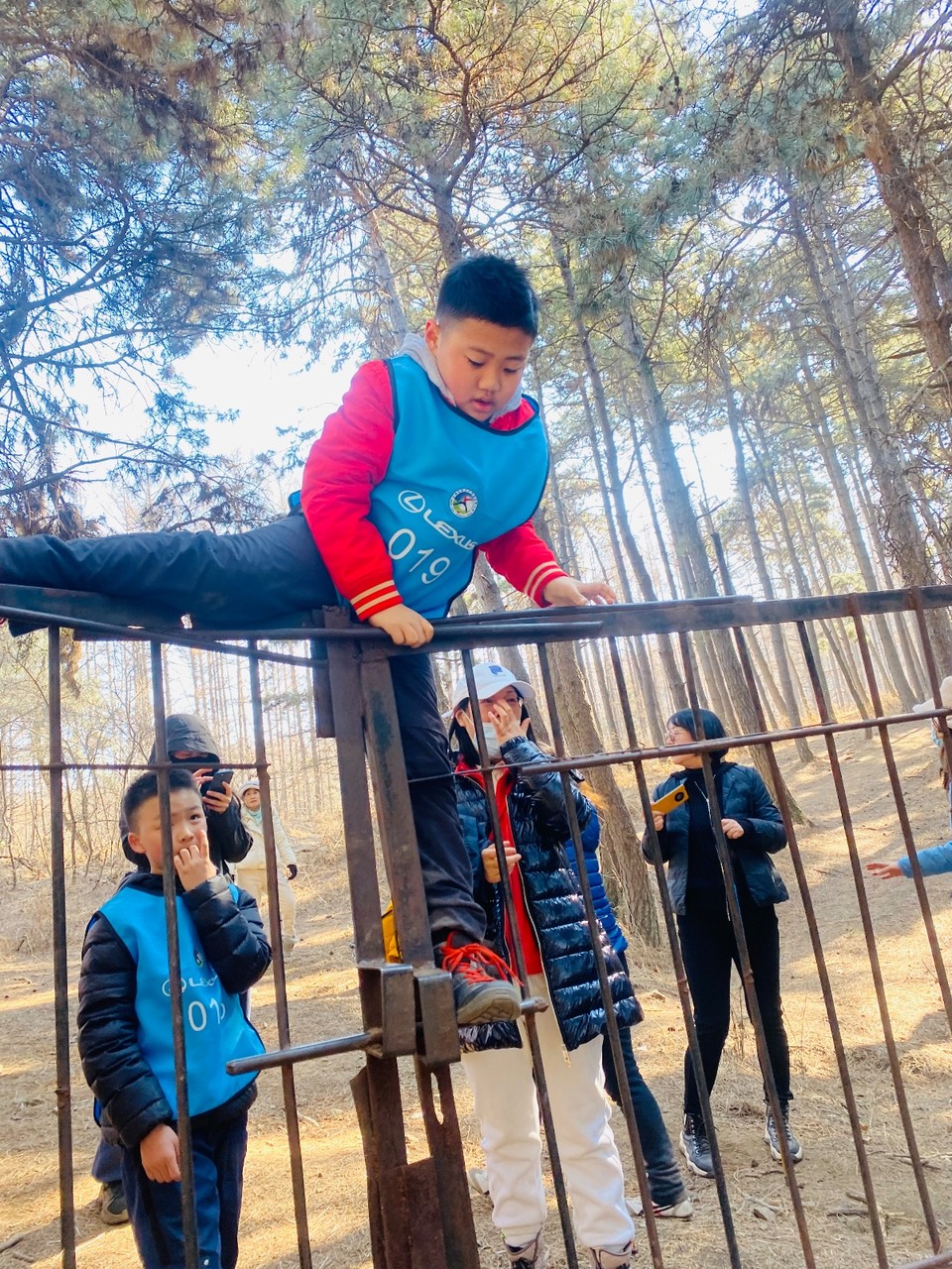 6EDEED3A-485C-423B-8C69-984725931484