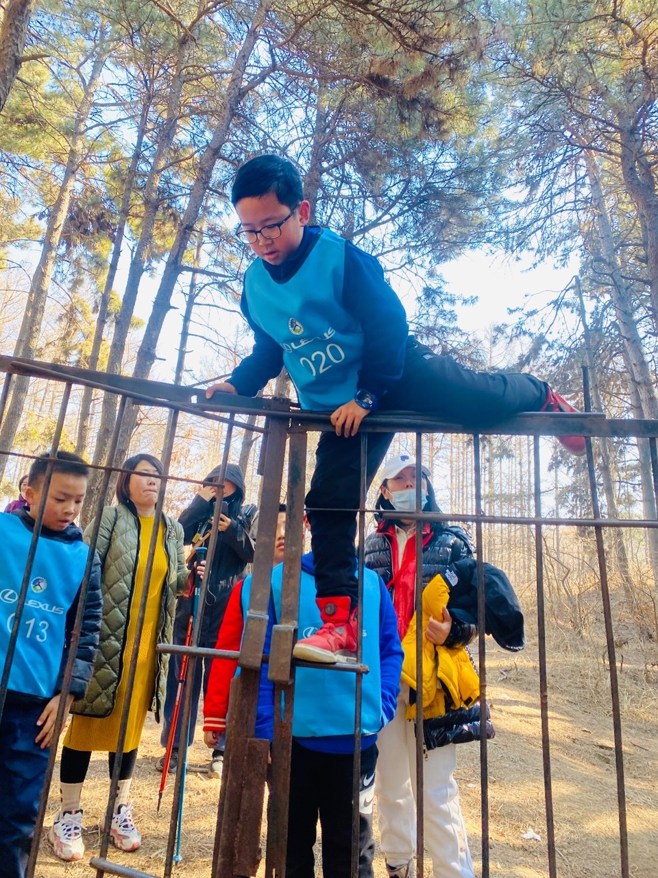 665C94D8-616D-449D-9D90-7D6FF28197AE