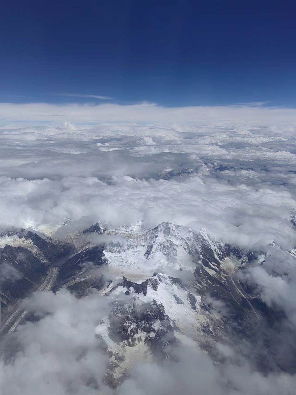 PazTN3DTWa20ehzs7gM0WvRsYe4m9aRfXzD6IgnnVa2fG4nH1VDerBdfOyd4gW6r