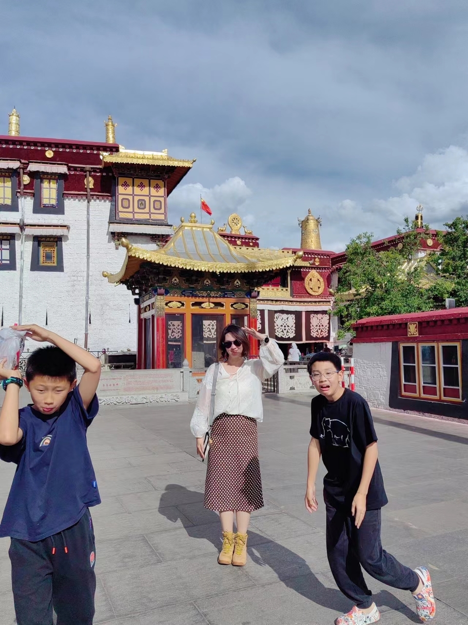 OHl0SXnkMW25vYHOF7ERZbVdkCKeh5Ej7uYymsJZaz_4fDA1OEu7-7ErrxKsdCbn