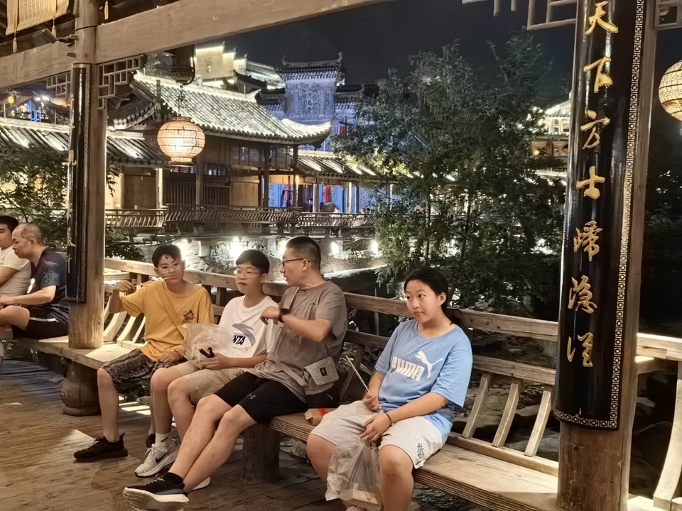 uFZoo1rkq_Vu9qhGIyHalTt19iZ5rzqJ9SGxuWhrhp_-wgtxSPkdR9XY1agM5Lun