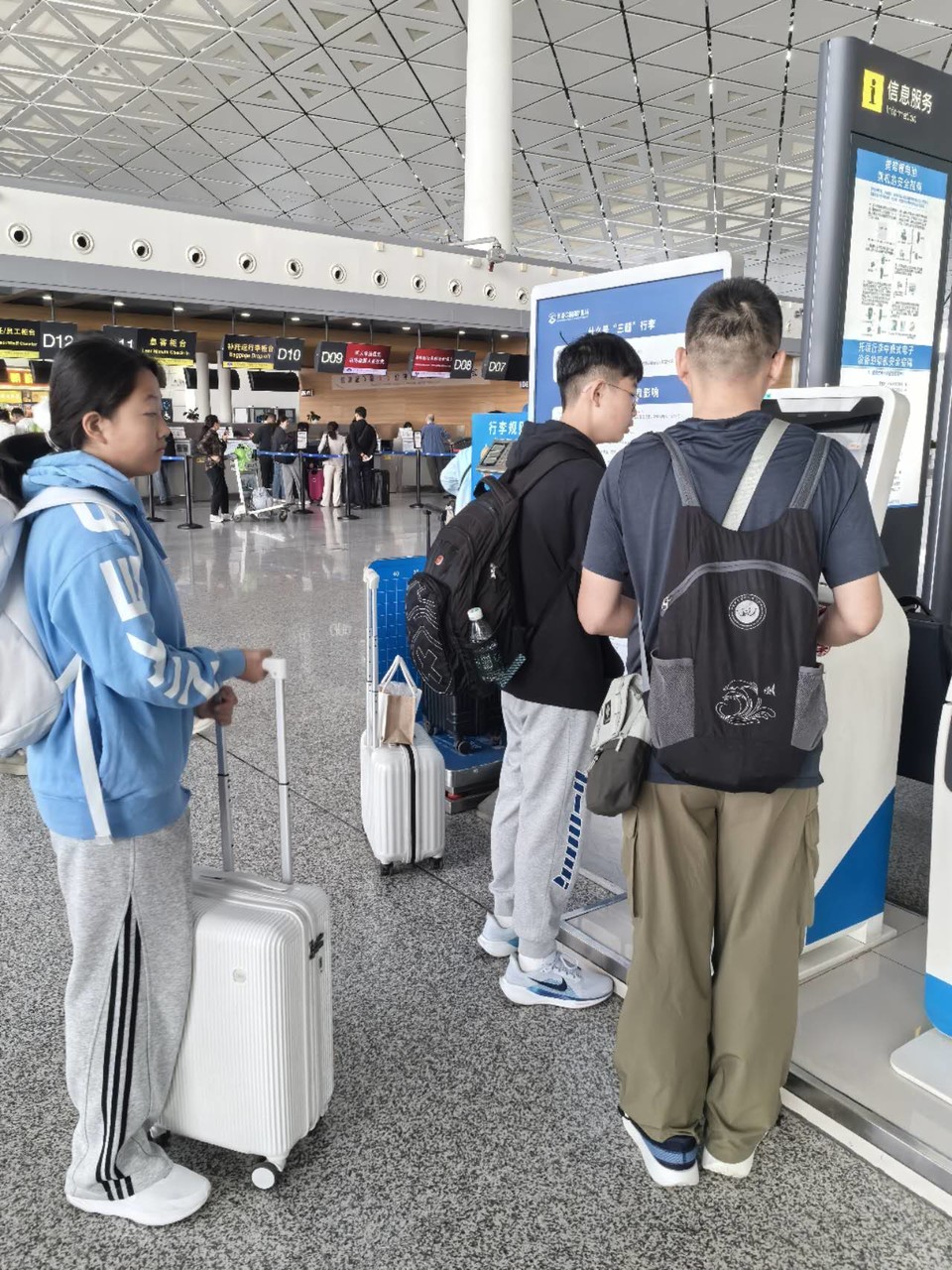 psreNqQnqDa4sihCXosx9WyvJx9vA-oWPBe8Jg5nYJHuvX7JRDMjGUPkS4Eaxczm