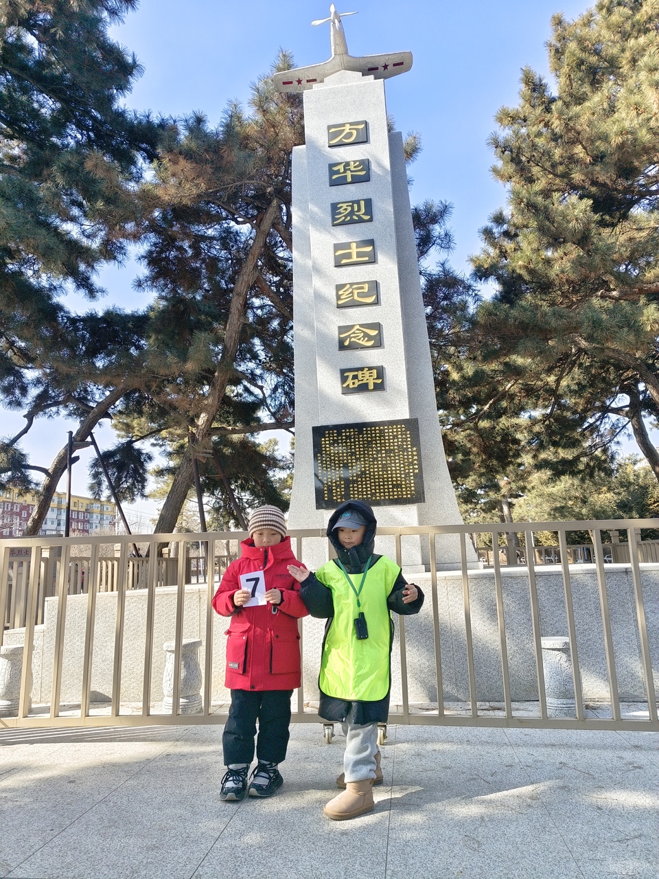 qHmiexYySQAIb3-TwyeBc3mjHk0XOdqBf6xcQDQlFiKwIX0f_5w5clV7ynCglsMV