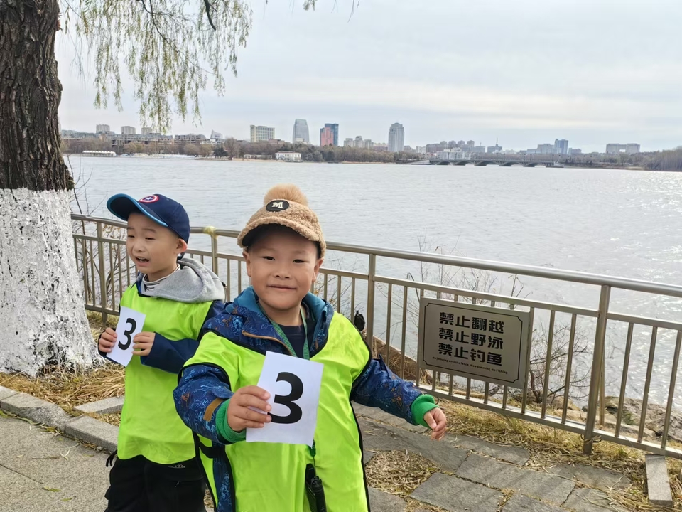 HncaceS7EeUrMyZ8CpQ78CL98QusX4GmfG_vMlD84MnNTjbjIF7v0rII7lxz5sVt